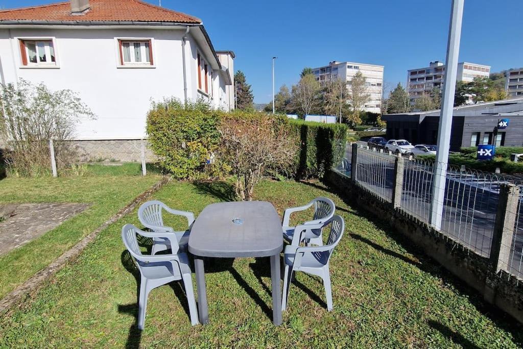 Maison Aurillac - 2 Chambres - Parking Gratuit Exterior foto
